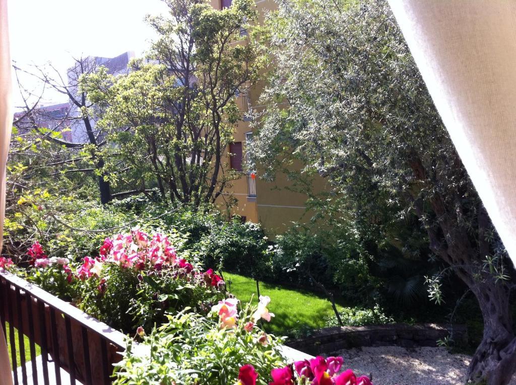 Inn The Garden Catania-Fontanarossai nemzetközi repülőtér Kültér fotó